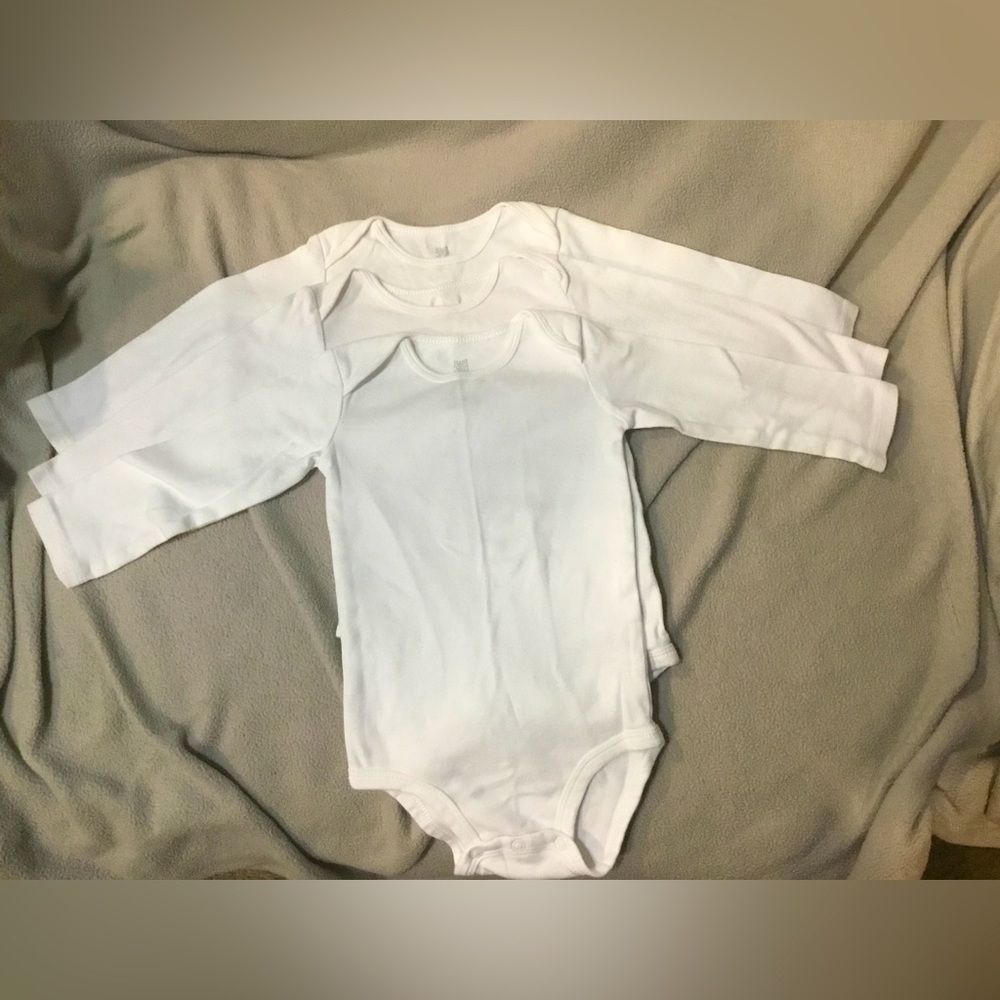Just One You by Carter’s 3 pack Long Sleeve Onesie Set